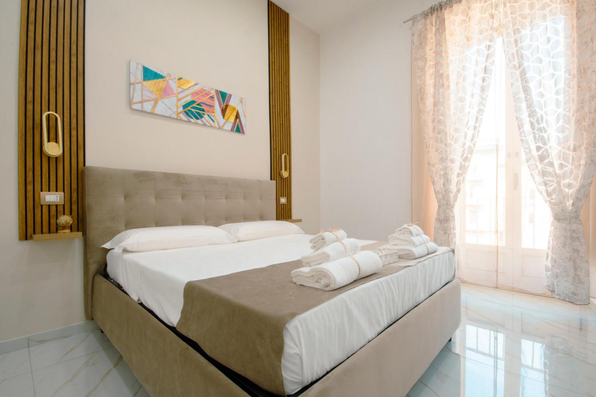 La Reggia Della Duchesca Hotel Napels Buitenkant foto