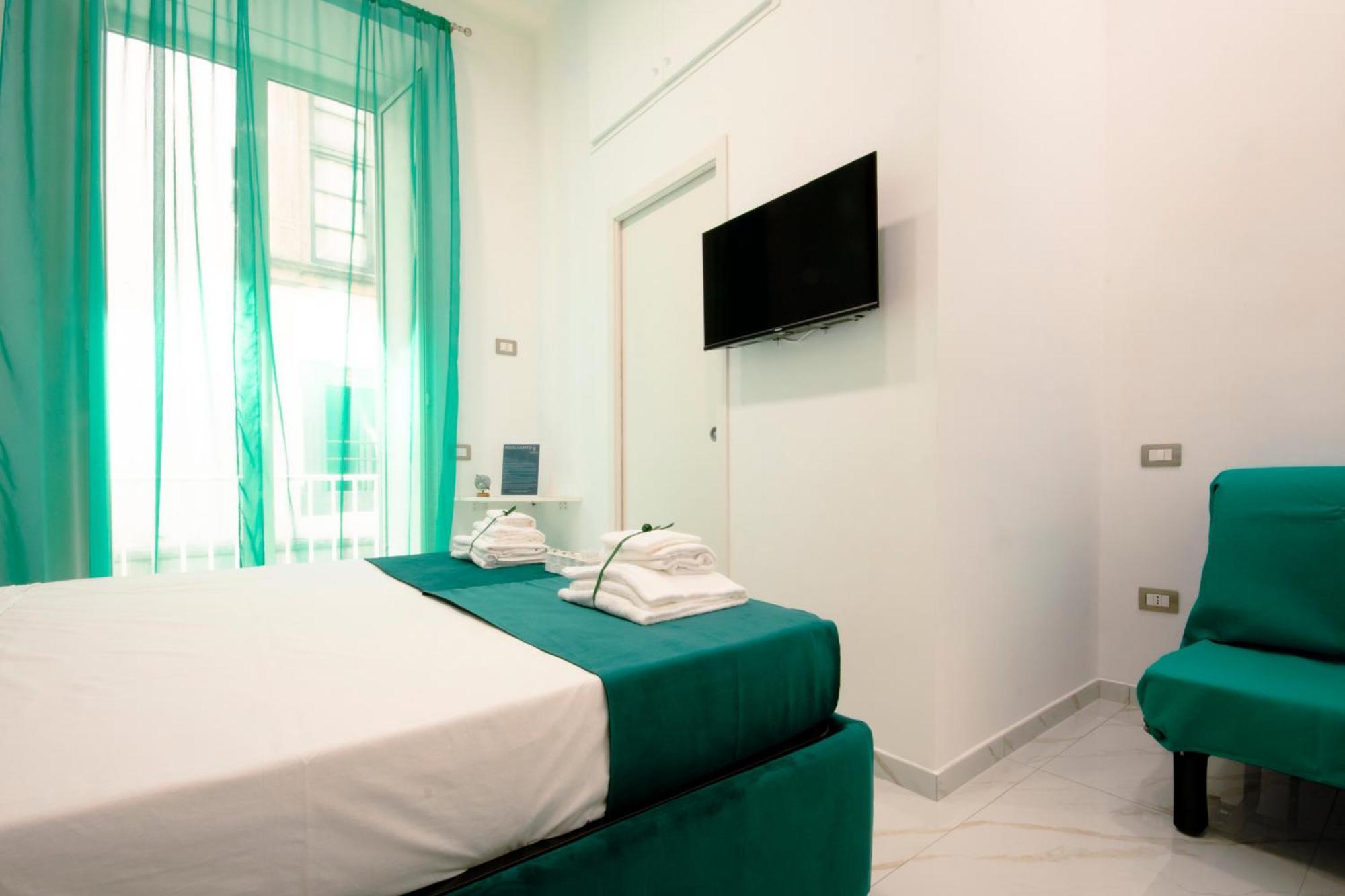 La Reggia Della Duchesca Hotel Napels Buitenkant foto